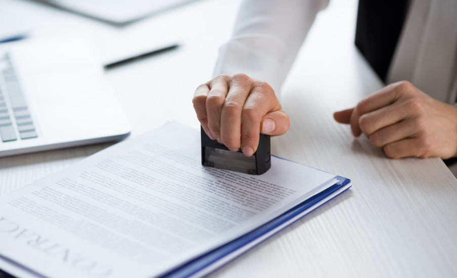 How do You Choose the Best Notary Seal Stamp? Four Factors to Consider